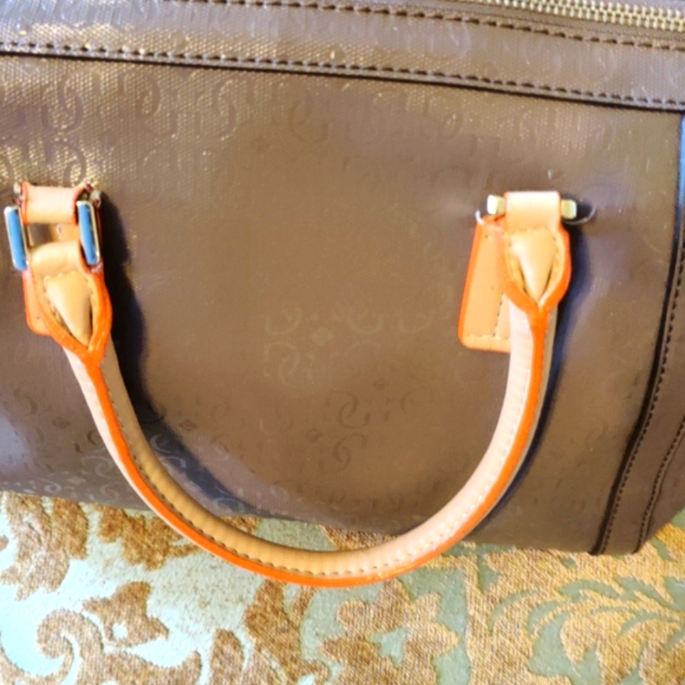 Guess Handbag - Picture 7 of 13